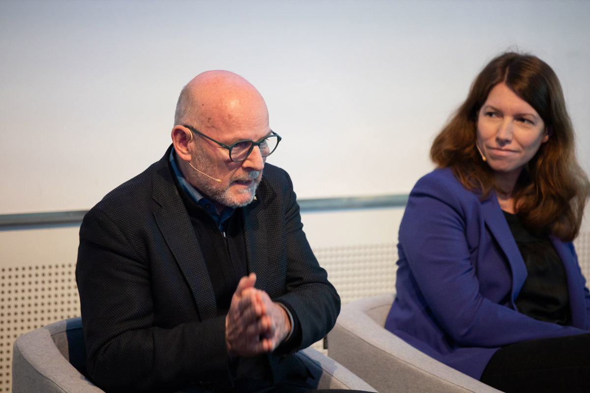 Winfried Hermann und Anna Christmann beim fairport-Forum 2023 am Flughafen Stuttgart